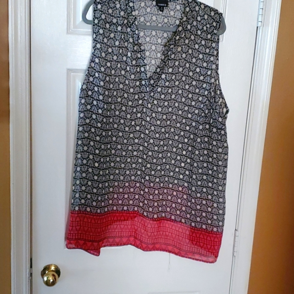 Torrid tank top sheer blouse size26
